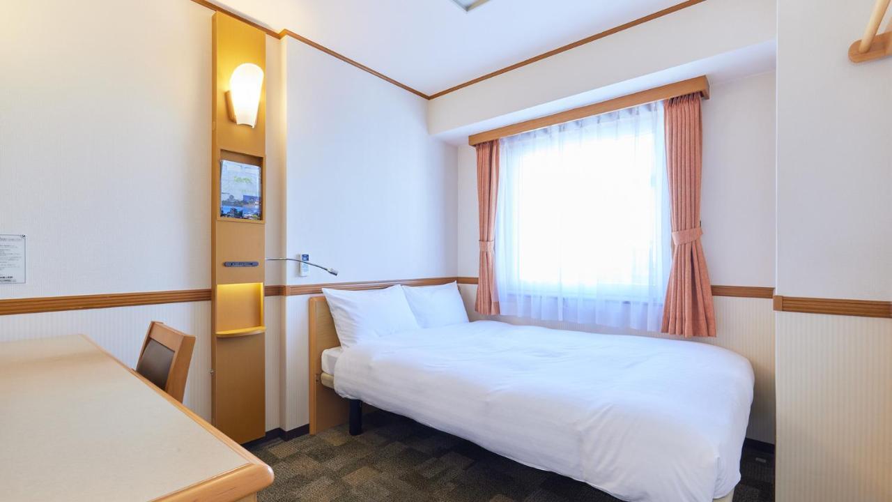 Toyoko Inn Tokyo Fussa Ekimae Higashi Guchi Hamura Exterior foto